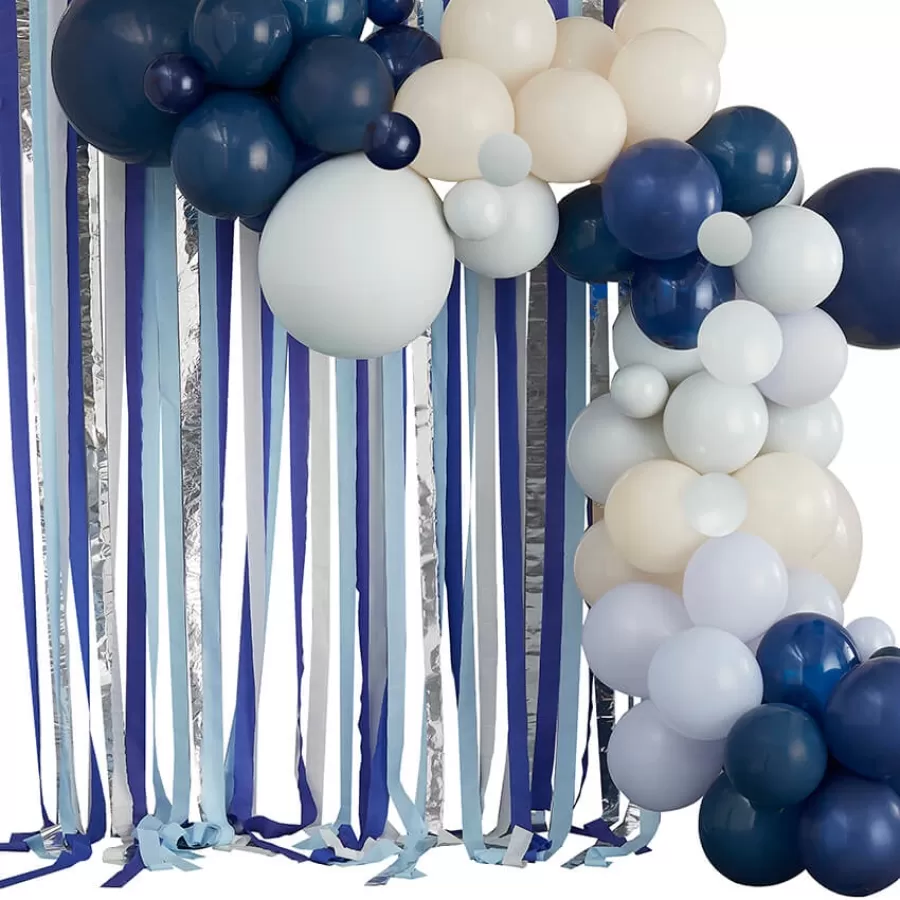Backdrop με λωρίδες κρεπ & μπαλόνια μπλε σκούρο/σιέλ/γκρι/κρεμ