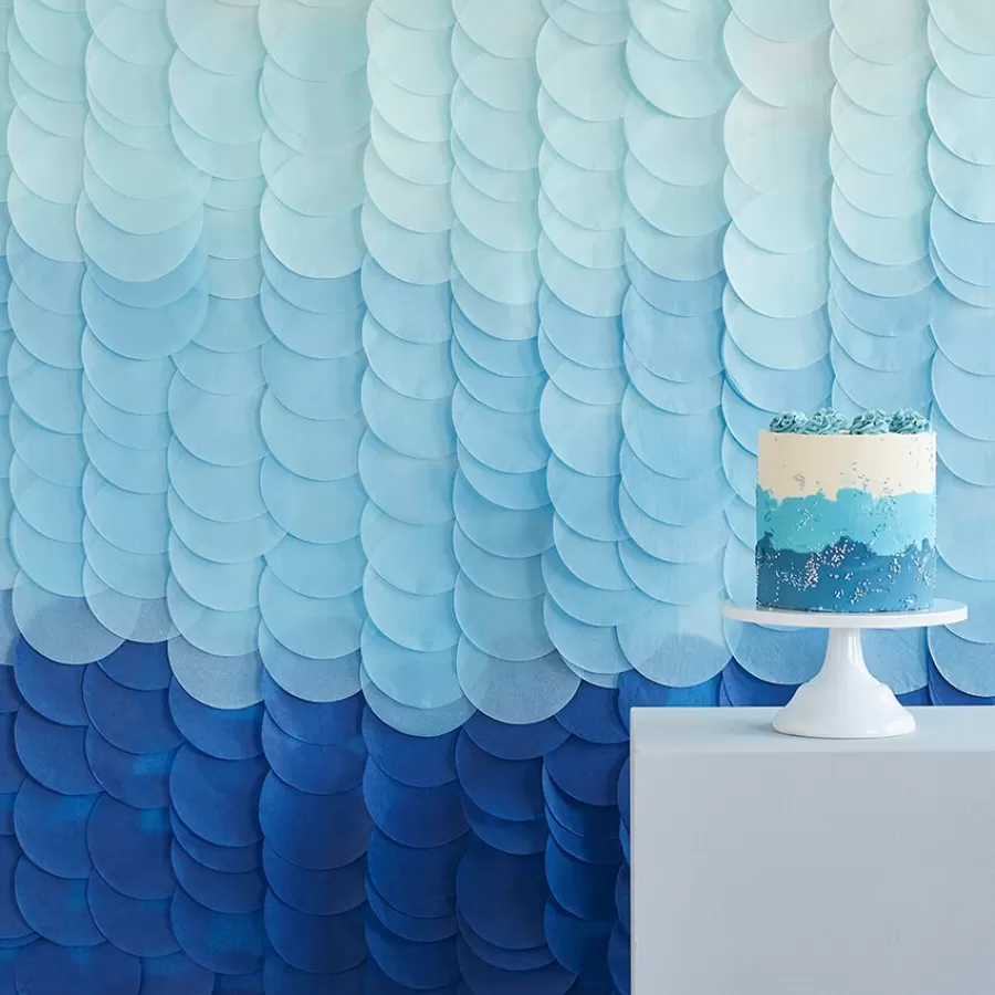 Backdrop από χάρτινους κύκλους σιέλ/μπλε ombre