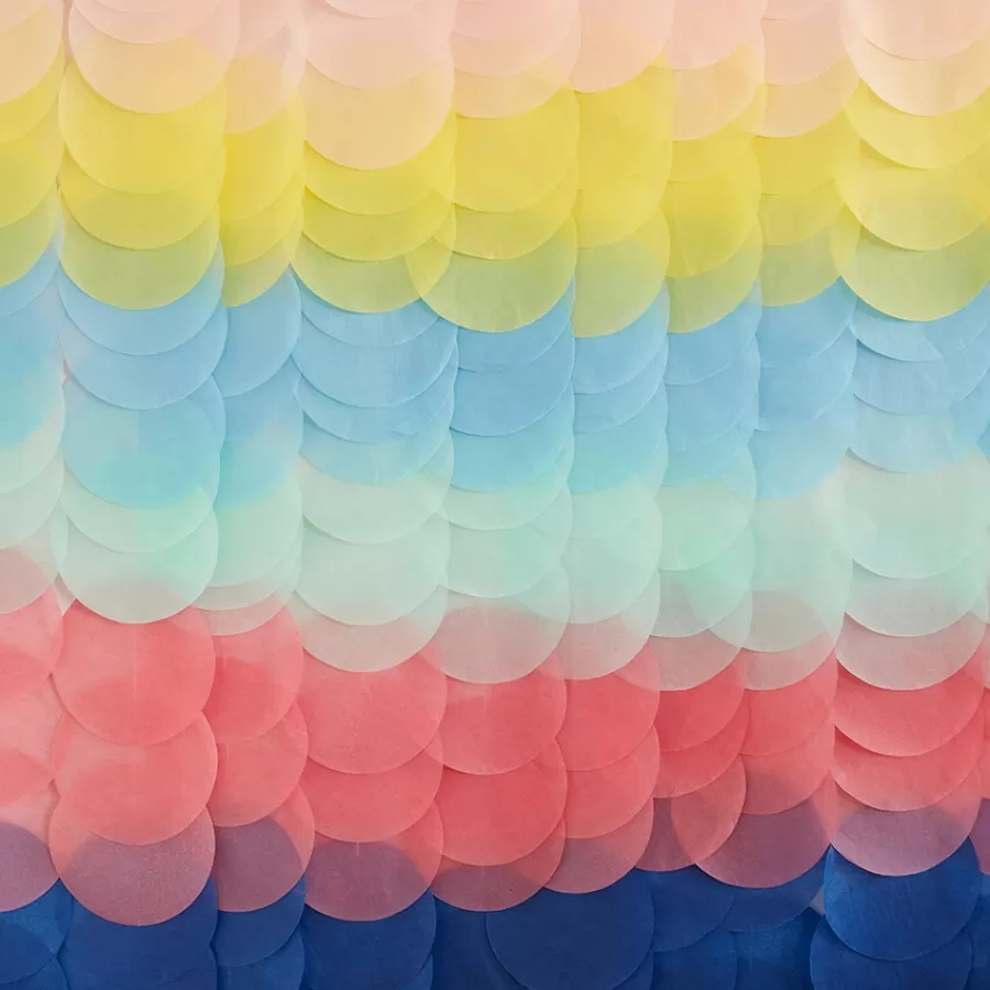 Backdrop από χάρτινους κύκλους Rainbow