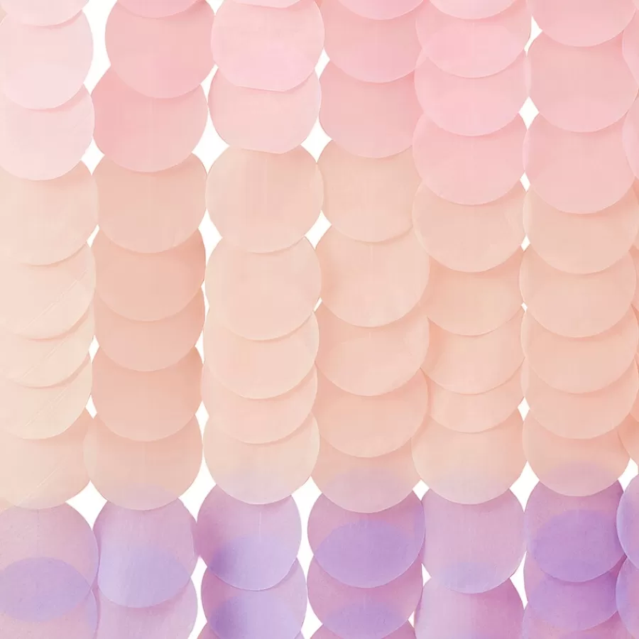 Backdrop από χάρτινους κύκλους ροζ/λιλά