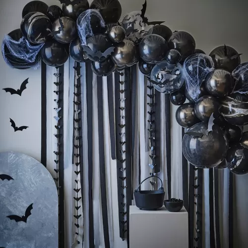 Σύνθεση από μπαλόνια Halloween μαύρα & διάφανα με κορδέλες κρεπ & νυχτερίδες χάρτινες