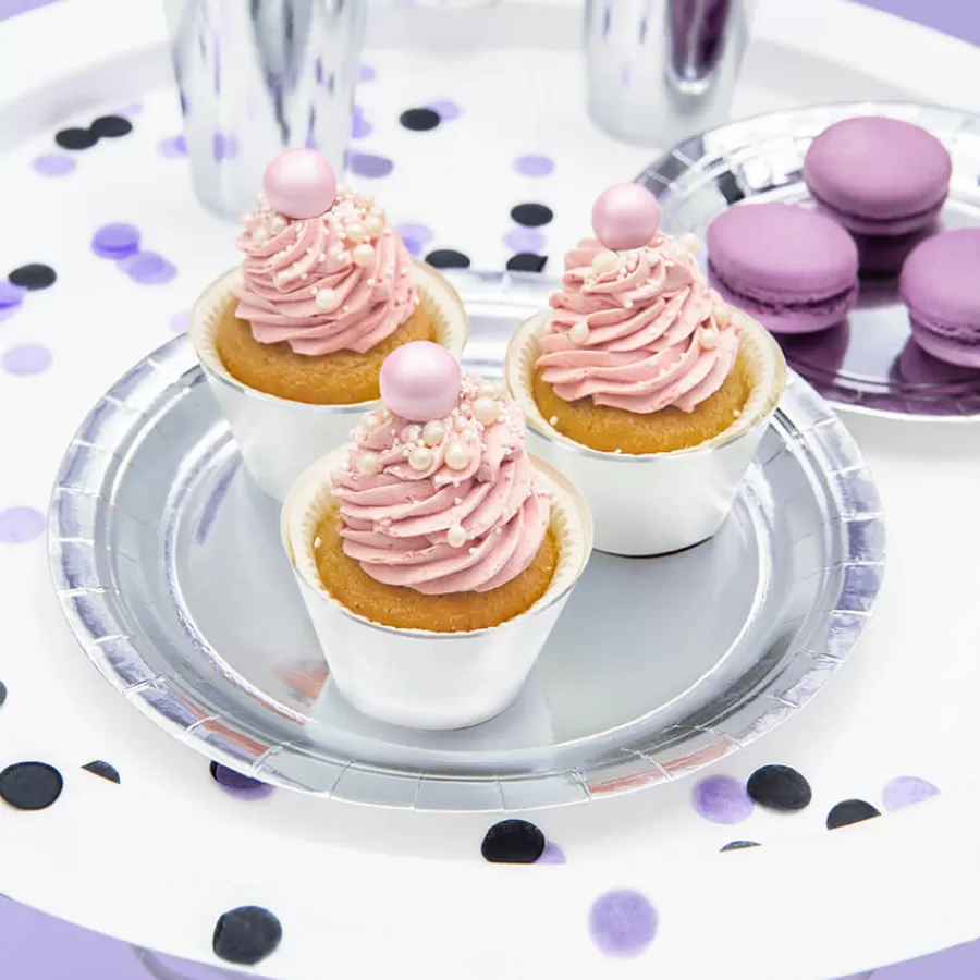 Χάρτινα πιάτα στρογγυλά ασημί - 6τμχ. Χάρτινα πιάτα στρογγυλά ασημί - 6τμχ.