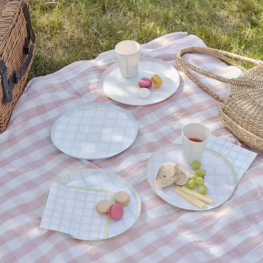 Χάρτινα πιάτα καρό παστέλ χρώματα - 8τμχ. Χάρτινα πιάτα καρό παστέλ χρώματα - 8τμχ.